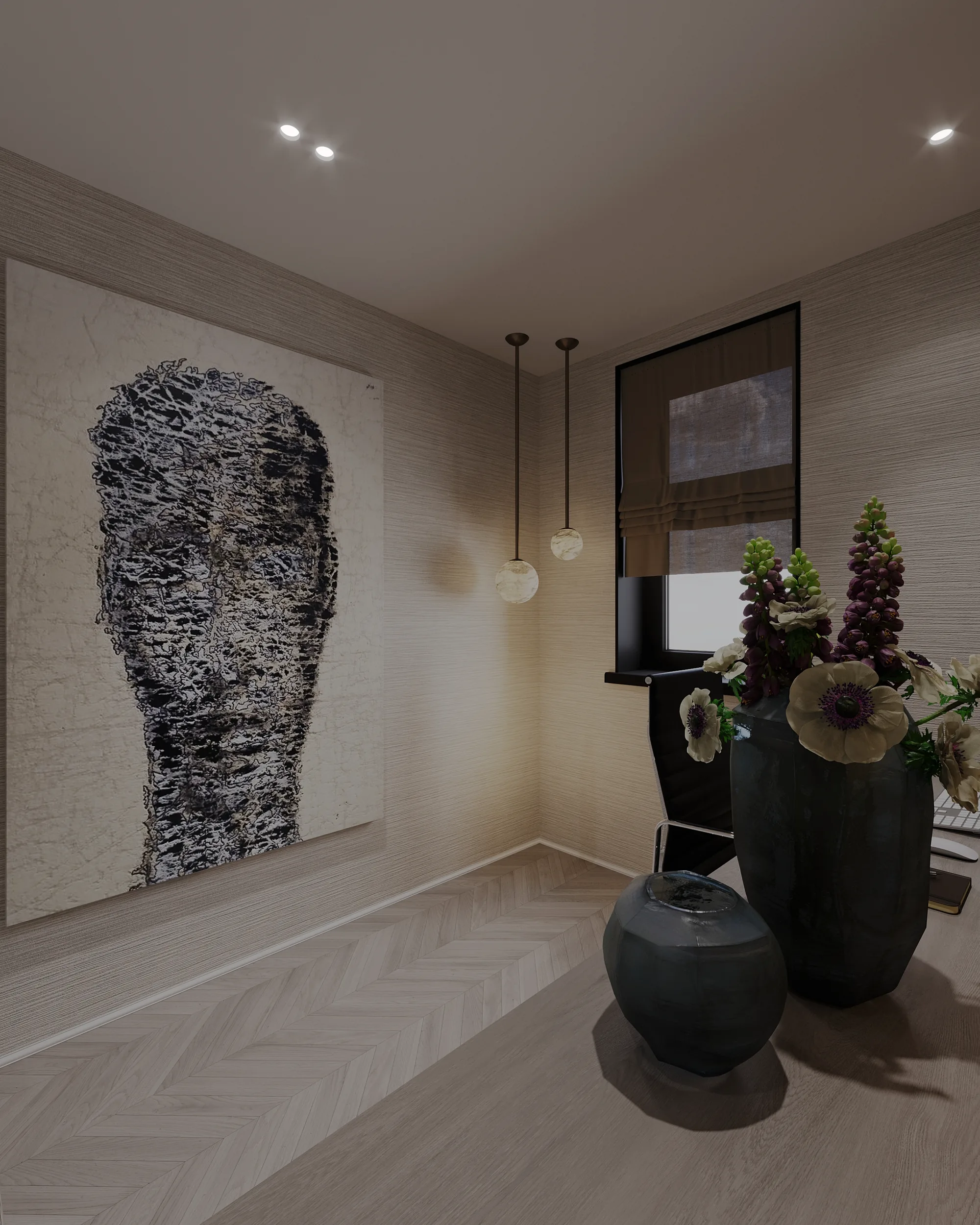 Thuiskantoor met sculpturaal kunstwerk en donkere vazen